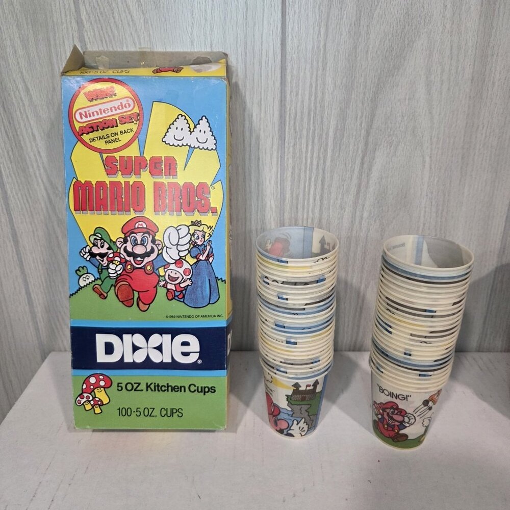 Vintage Super Mario Bros. Dixie Cups w/ Box 1989 51 Ct Nintendo NES 1980s RARE